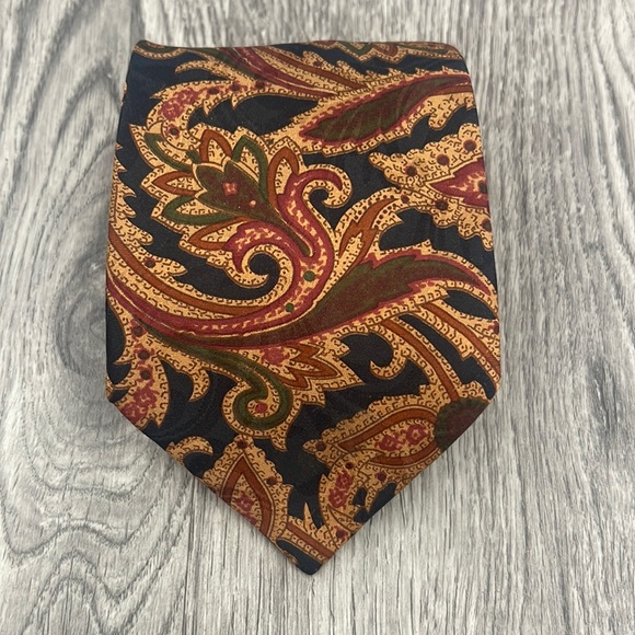 Fendi Other - Fendi silk tie